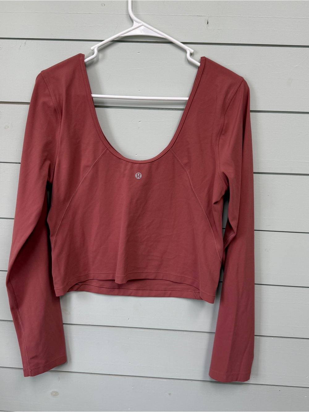 Lululemon long sleeve align shirt cropped dark pink women’s size 12/14 - Picture 2 of 2